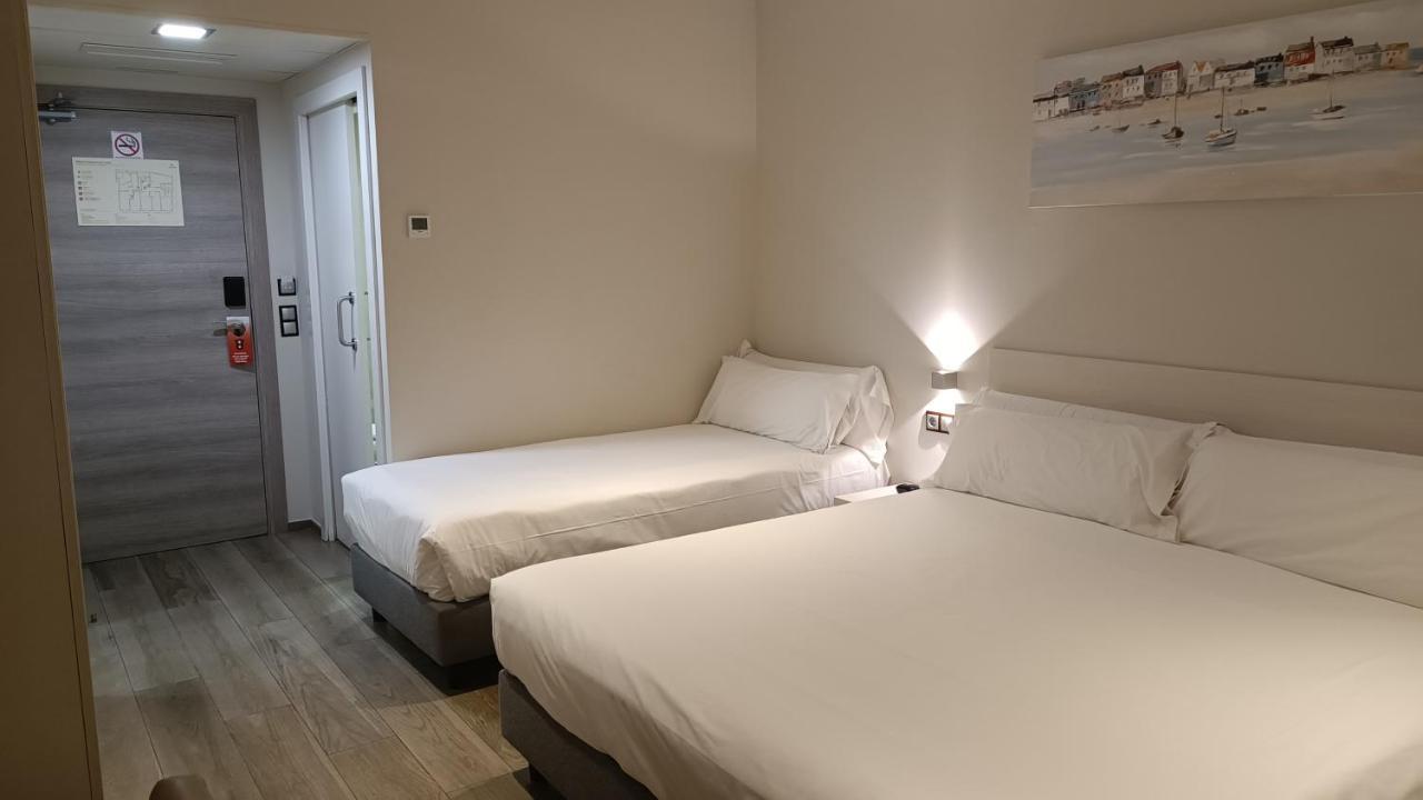 Centre Hotel 3*